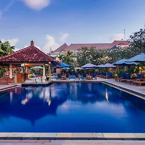 3* منتجع Kuta Puri Bungalows, And